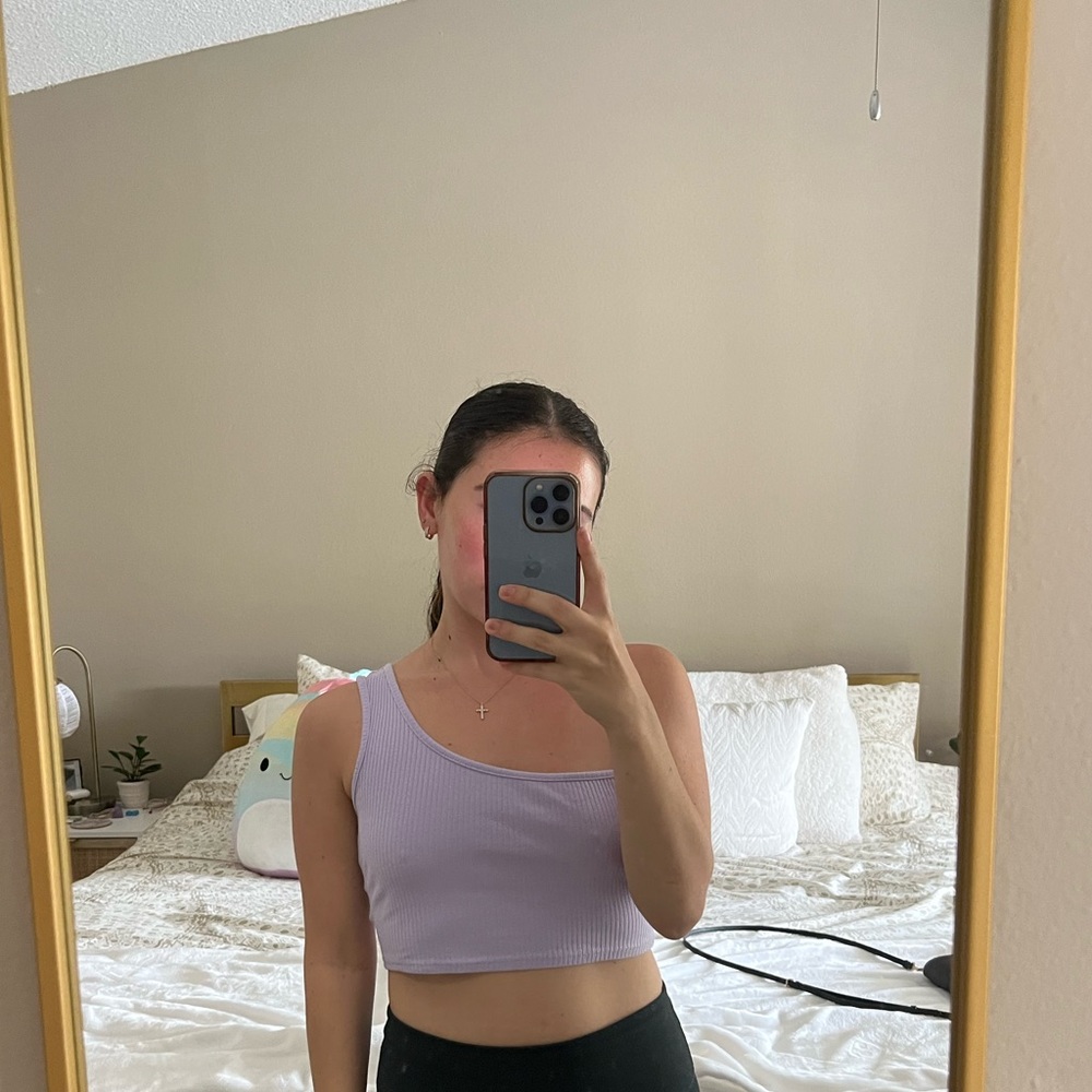 Purple crop🦄